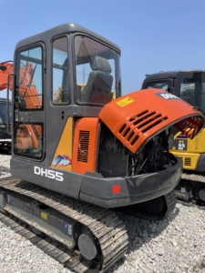 Excavadora Doosan dh55 usada de alta calidad, máquina excavadora de orugas de 5 toneladas de segunda mano - Product Image 2