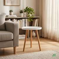 Table d'appoint ronde en bambou avec pieds trépieds, plateau moderne de style simple, bord surélevé anti-déversement, table d'appoint de canapé