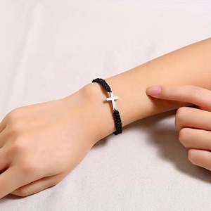 Joyería Suxuan 2024, nuevo diseño, pulsera de cuerda tejida cruzada de acero inoxidable, amistad, pareja, pulsera de hilo rojo de la suerte, mujeres y hombres - Product Image 3