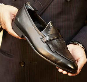 Mocassins à pampilles en cuir noir pour hommes, à enfiler, à bout pointu, chaussures habillées formelles pour mariage et bureau - Product Image 2