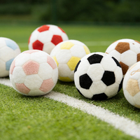 Peluche de football simulée de 25 cm, poupée anti-stress sur le thème du sport, décoration d'intérieur, cadeau de vacances, personnalisable