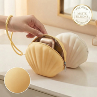 Porte-monnaie en silicone personnalisé d'usine, porte-clés, moule de sac de créateur, breloque de sac, pochette zippée pour gravure, écologique