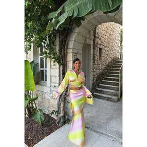 ชุดเซ็ตสองชิ้นสำหรับผู้หญิง รุ่น Pink Riello ไซส์ XL ทรงหลวม สไตล์สปอร์ต เสื้อเบลเซอร์และเสื้อครอปตัวสั้น ตกแต่งด้วยโลโก้ เหมาะสำหรับฤดูร้อน - Product Image 4