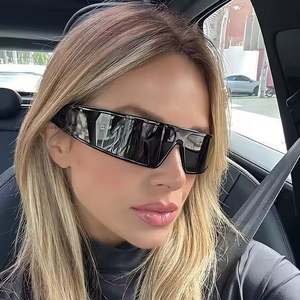 Gafas de Sol con Logotipo Personalizado 2025, Estilo Vintage para Mujer, Gafas de Sol Y2K, Protección UV400, Gafas de Sol con Máscara Negra - Product Image 2