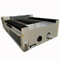 Machine de gravure et de découpe au laser à tube scellé CO2 automatique haute performance 150W 220V/380V