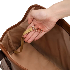 Dropshipping Products 2025 Custom Waterproof Fashion Dog PU Handbag Cat Tote <b>Bag</b> Outdoor Travel Leather Pet <b>Carrier</b> Sling <b>Bag</b> - Product Image 2