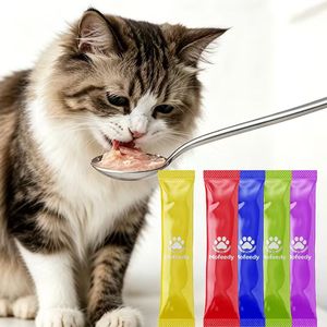 Friandises humides pour chats en gros – Bâtonnets de 15g saveur saumon, thon, poulet – Snacks et friandises humides pour animaux de compagnie - Product Image 2