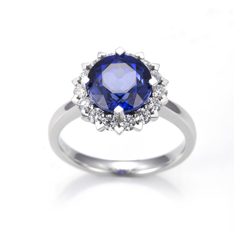 ทองคำขาว 18K