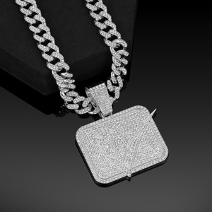 ชุดสร้อยคอฮิปฮอป 'cut da check' ประดับด้วยพลอยเทียมเคลือบทอง14K จี้สร้อยคอรูปวงรีประดับตัวอักษรสไตล์สตรีท - Product Image 4