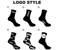 3 paires par paquet de chaussettes tube de sport confortables pour femmes Supermarché Personnalisé Causal Fashion Winter Socks pour hommes