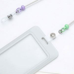 Portacredenciales Retráctil de Metal Personalizado con Cordón de Cuentas y Llavero - Soporte para Tarjetas de Identificación DIY para Enfermeras y Profesionales - Product Image 3