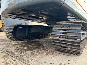 Excavadora Hyundai 225lc-9 Usada, Modelo 2019, Motor HM 5.9, Cucharón de 1.2m, Potencia de 112kw, 22 Toneladas, Motor Cummins, Bomba de Caja de Cambios - Product Image 4