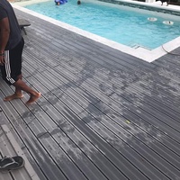 Dalles de terrasse en PVC imperméables extérieures Emboîtement WPC Dalles de terrasse en composite pour terrasse