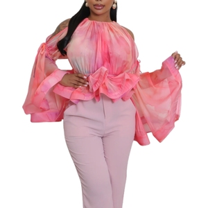 Blusa de Moda para Mujer con Estampado de Grafiti Sexy, sin Tirantes, de Malla, con Mangas Acampanadas - Product Image 1