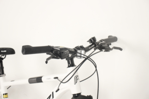 Vélo de montagne en gros, taille 26 pouces, 21 vitesses, cadre en alliage d'aluminium, VTT - Product Image 6