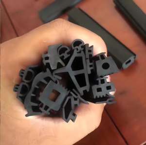 Profilé de fenêtre et de porte en aluminium Cale de <span class=keywords><strong>vitrage</strong></span> Joint d'étanchéité en caoutchouc EPDM Bande de matériau pour joints de porte et de fenêtre - Product Image 2