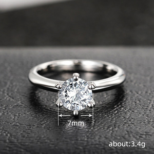Anello Semplice ed Elegante per Donne, Gioiello da Dito di Tendenza - Product Image 4