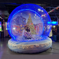 Boule à neige gonflable de taille humaine en PVC de 4m pour la décoration de Noël