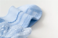Chaussettes de danse d'équipage tricotées en coton blanc mignon pour les filles Chaussettes courtes de princesse décontractées respirantes avec dentelle pour le printemps