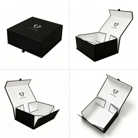Boîte cadeau pliante magnétique noire, emballage en carton rigide personnalisé pour costume, boîtes pliables de luxe pour vêtements avec logo