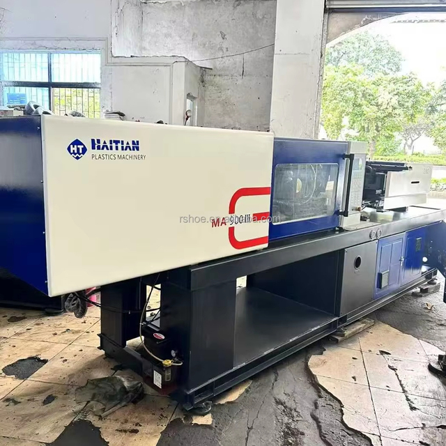 Used Haitian Injection Molding Machine Specializing in the Production of PC Transparent Parts Is in Stock