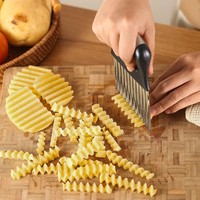 Coupe-frites ondulées en acier inoxydable pour pommes de terre, concombres et carottes – Outil de découpe de légumes ondulés