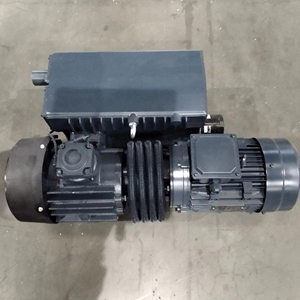 ปั๊มสุญญากาศแบบโรตารี่เวน CE Strong Suction 2.2KW 3.0Kw 3.5Kw แบบซีลน้ำมัน 0.1~0.5mbar ปั๊มลม ปั๊มสุญญากาศน้ำมัน W1.063 W1.140 ปั๊มแบบแห้ง - Product Image 1