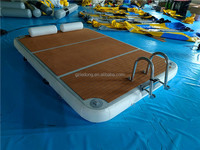 Plateforme flottante gonflable à motif teck avec échelle en acier inoxydable, ponton flottant pour yacht, pour la détente en mer ou en lac