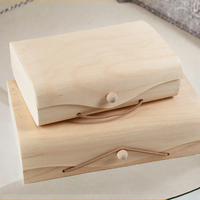 Boîte Cadeau en Écorce de Bouleau en Bois à Texture Naturelle, Poli, avec Placage en Bois, Idée Cadeau Tendance et Vente Chaude