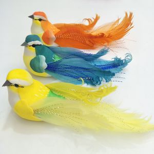 <span class=keywords><strong>Uccellino</strong></span> Piumato in Pelliccia Sintetica, Uccello Dorato Colorato per Decorazione da Giardino, Articolo Artificiale per Attaccare sul Ramo - Product Image 2