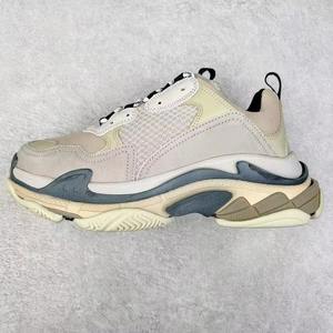 DrioshippingTop Designer de luxe Chaussures de tennis à semelle en caoutchouc cristal pour hommes et femmes Respirant Casual & Sports RunningWalkingShoes - Product Image 5