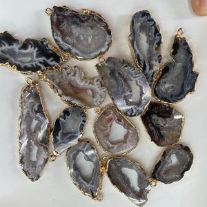 Lempengan Batu Akik Bentuk Bebas Dengan Liontin Geode Druzy Dengan Gantungan Liontin Berlubang Ganda Irisan Akik untuk Pembuatan Perhiasan DIY - Product Image 4