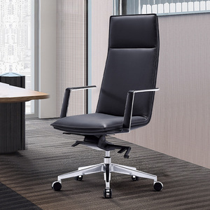 <span class=keywords><strong>Poltrona</strong></span> Direzionale in Pelle di Lusso, Sedia Esecutiva di Alta Gamma, <span class=keywords><strong>Poltrona</strong></span> da <span class=keywords><strong>Ufficio</strong></span> <span class=keywords><strong>Presidenziale</strong></span> Minimalista Reclinabile con Base a Cinque Stelle e Scorrimento in Legno - Product Image 2