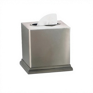 Soporte de caja de pañuelos de forma cuadrada de acero inoxidable plateado para decoración de mesa de oficina de dormitorio en casa - Product Image 1