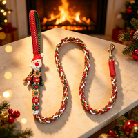 Laisse pour chien en paracorde, Nouveautés Noël 2026, Corde tressée rouge et verte faite à la main avec breloque Père Noël pour les promenades de Noël
