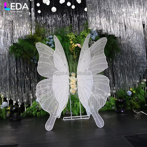 LEDA - Decoración de Piso con Mariposas Gigantes para Bodas, Decoración para Fiestas de Cumpleaños, Gran Venta - Product Image 1