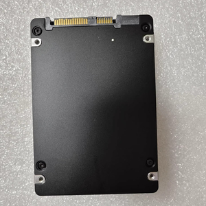 Pm1633 MZ-ILS1T90 1TB SAS SSD MZILS1T9HCHP-000C3 118000202 ความจุ 1TB ให้พื้นที่จัดเก็บข้อมูลมากมายสำหรับการใช้งานที่หลากหลาย เอสเอเอส - Product Image 2