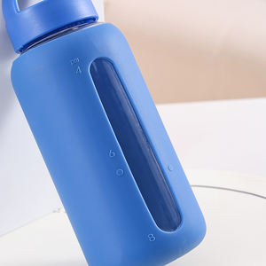 كوب زجاجي شفاف عالي البوروسيليكات آمن للاستخدام في الميكروويف وغسالة الأطباق مع غطاء سيليكون محمول للاستخدام الخارجي - Product Image 5