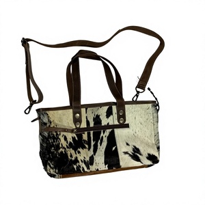 Genuine Leather Girls Handbags Zipper Closure Eco-Friendly Vintage Style Stripe Handicraft Shopping Bags Large Capacity - Product Image 6