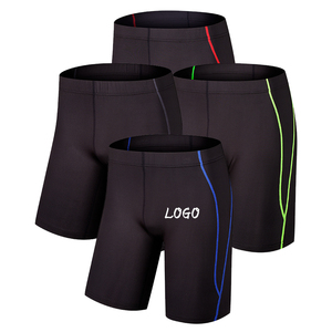 Pantalones cortos deportivos para hombre de alto rendimiento sin costuras para correr con tecnología de tela ligera - Product Image 2