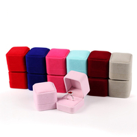 Boîte à bague en velours carrée, boîte cadeau en velours pour bijoux, boîte à bague personnalisée avec logo