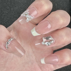 <span class=keywords><strong>Uñas</strong></span> Postizas Cuadradas Francesas Color Rosa Nude con Diamantes, Venta al Por Mayor, Alta Calidad, Diseño Personalizado, Suministro del Fabricante - Product Image 1