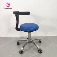 Tabouret dentaire ergonomique pivotant réglable avec anneau de maintien pour les pieds, design moderne, assistant chirurgical orthopédique pour hôpital