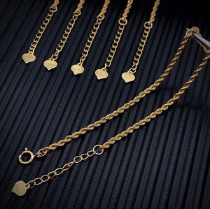 Xinfly Wholesale Hip Hop <b>Chain</b> Twisted <b>Rope</b> Trendy Bracelet Custom Jewelry in 18K Solid Gold - Product Image 4