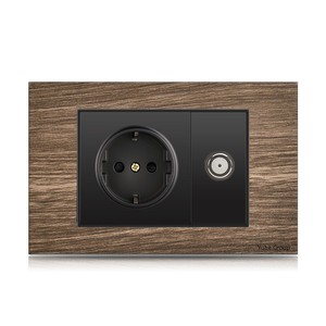 Panel de madera de alta calidad con acabado de veta de madera, estándar europeo 118, interruptor de pared y enchufe alemán. - Product Image 5