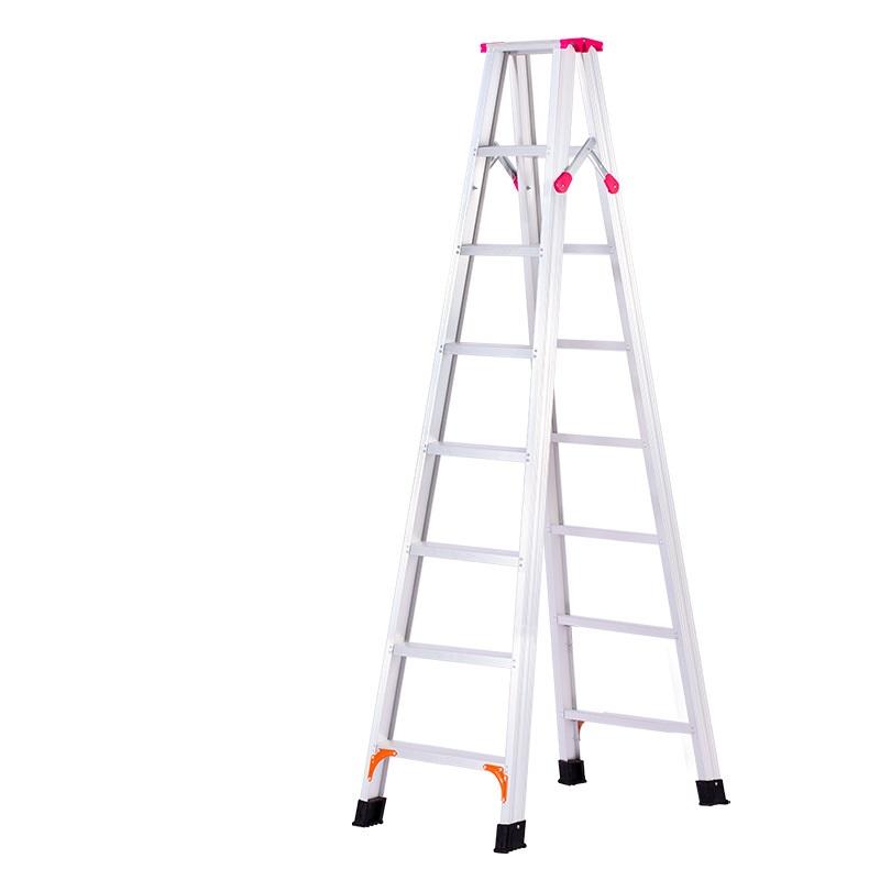 8 marches de 2,5 mètres