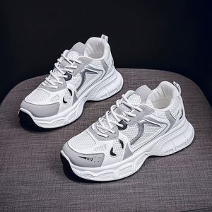 Zapatillas Deportivas de Plataforma Estilo Coreano para Mujer, con Diseño de Malla Blanca y Gris, para Otoño, para Amantes del Streetwear - Product Image 6
