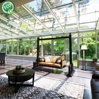 Véranda en verre à toit triangulaire moderne et économique du Guangdong pour villa, avec dimensions personnalisées