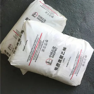 LDPE LD151 PE Fabricant de plastique Film Grade LDPE Virgin Granules Matière première Pellet pour film - Product Image 2