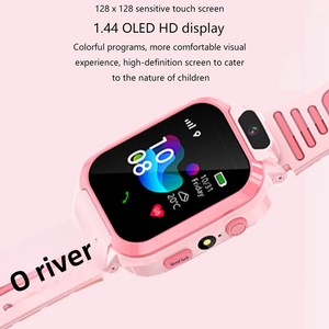 Smartwatch Quadrato per Bambini con Funzione <span class=keywords><strong>Foto</strong></span> e Posizionamento, Cinturino in Silicone Multilingue - Product Image 3